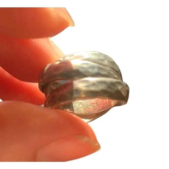 Vintage Sterling Silver 925 Criss Cross Twist Ring Mexico Size 7 Hammered Boho - Picture 2 of 6